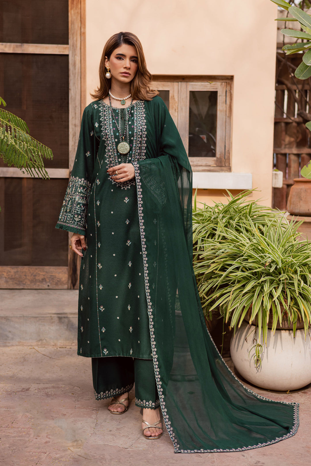 white christmas dresses Ghaspatti Tone to tone Gala Daman kurti & Pant main image 0